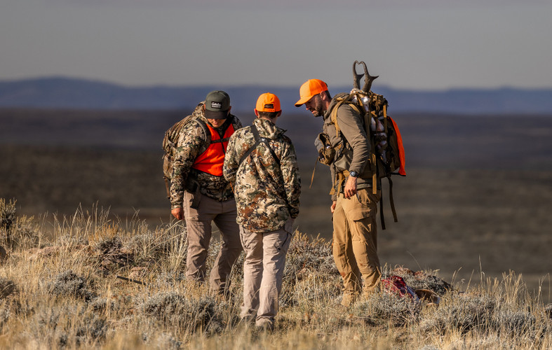 First Timers Successful Wyoming Hunt With Friends And Family