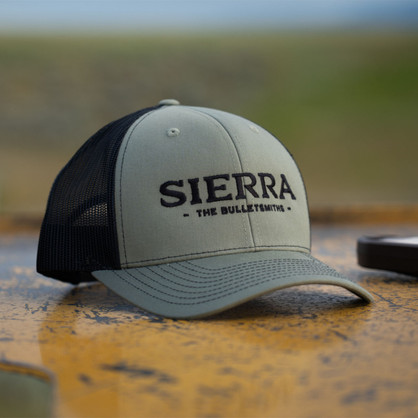 Sierra Trucker Horizontal Loden/Black