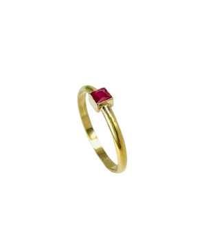 14K gold ruby ring