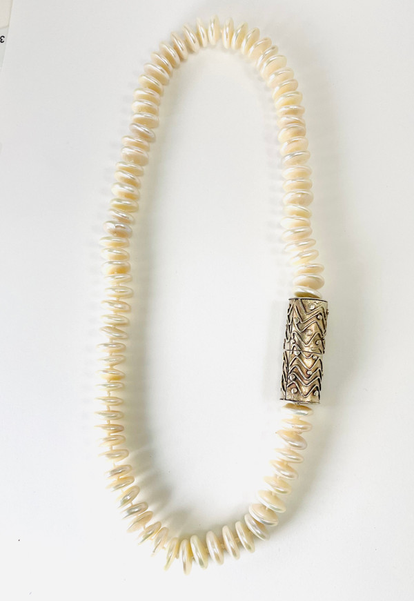 Coin pearl necklace with handmade clasp