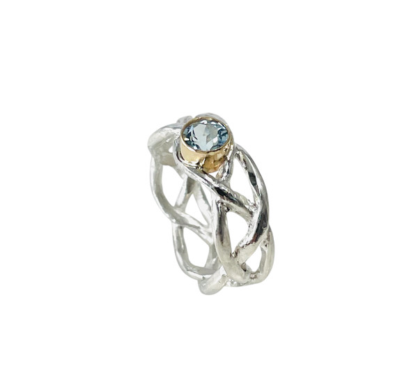 Sterling  silver and faceted aquamarine ring