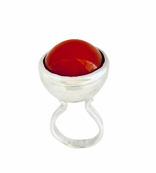 Sterling silver "worry" ring with medium size reddish marble - marble spins in setting
