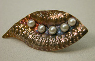 Sterling silver and pearls brooch