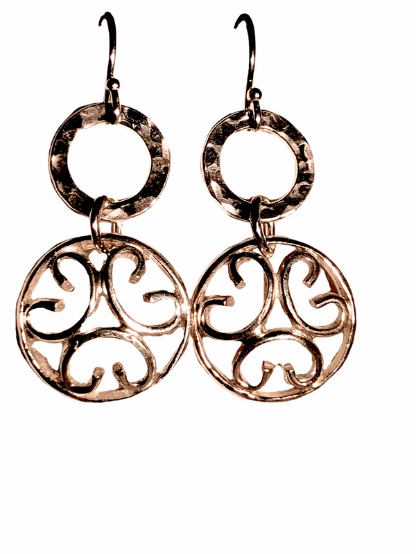 "Family, Faith, Friendship" Sterling Silver  Circle with Hammered Link Earring