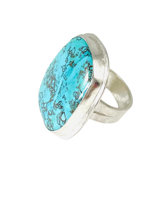 Turquoise and  sterling silver ring