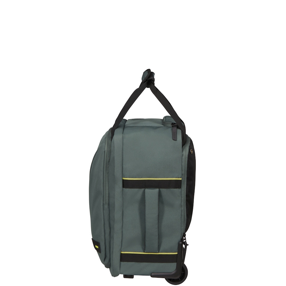 american tourister travel max backpack Buy 3.0 | 29 Ltrs | 2 Compartments | Bottle Pocket | Ergonomic Padded Back Panel & Shoulder Straps | School for Boys & Girls | 1 Year International Warranty Think of Cargo Max Softside as a tool belt for travelthis durable softshell case has multiple easy access pockets for the equipment you need on the road American Tourister Light Max Spinner