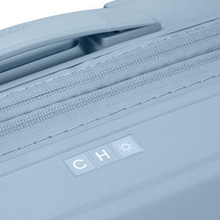 American Tourister Fastforward 83cm Expandable Suitcase