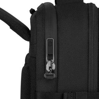 Victorinox Werks Traveler 7.0 Deluxe Boarding Bag