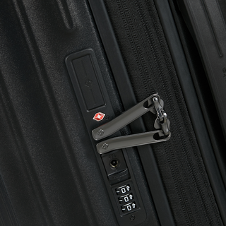 
                  Samsonite 2Wander 75cm Large Suitcase
              