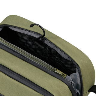 Samsonite Ecodiver Waxed Wasabi Toilet Kit