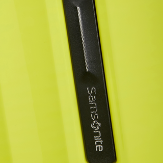 Samsonite Focus 69cm Medium Suitcase