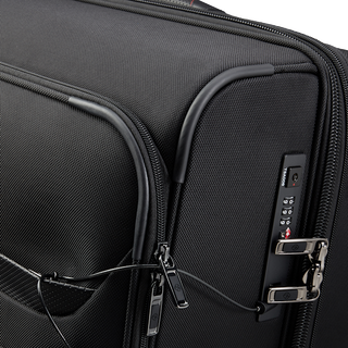 Samsonite Pro-DLX 6 TRV Suitcase