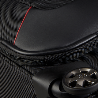 Samsonite Pro-DLX 6 TRV Suitcase