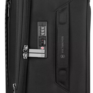 Victorinox Crosslight 68cm Medium Suitcase