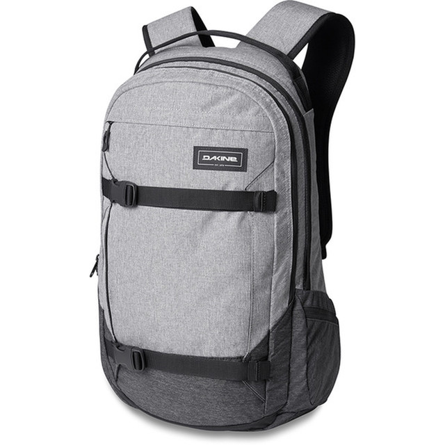 Dakine Mission 25L Backpack