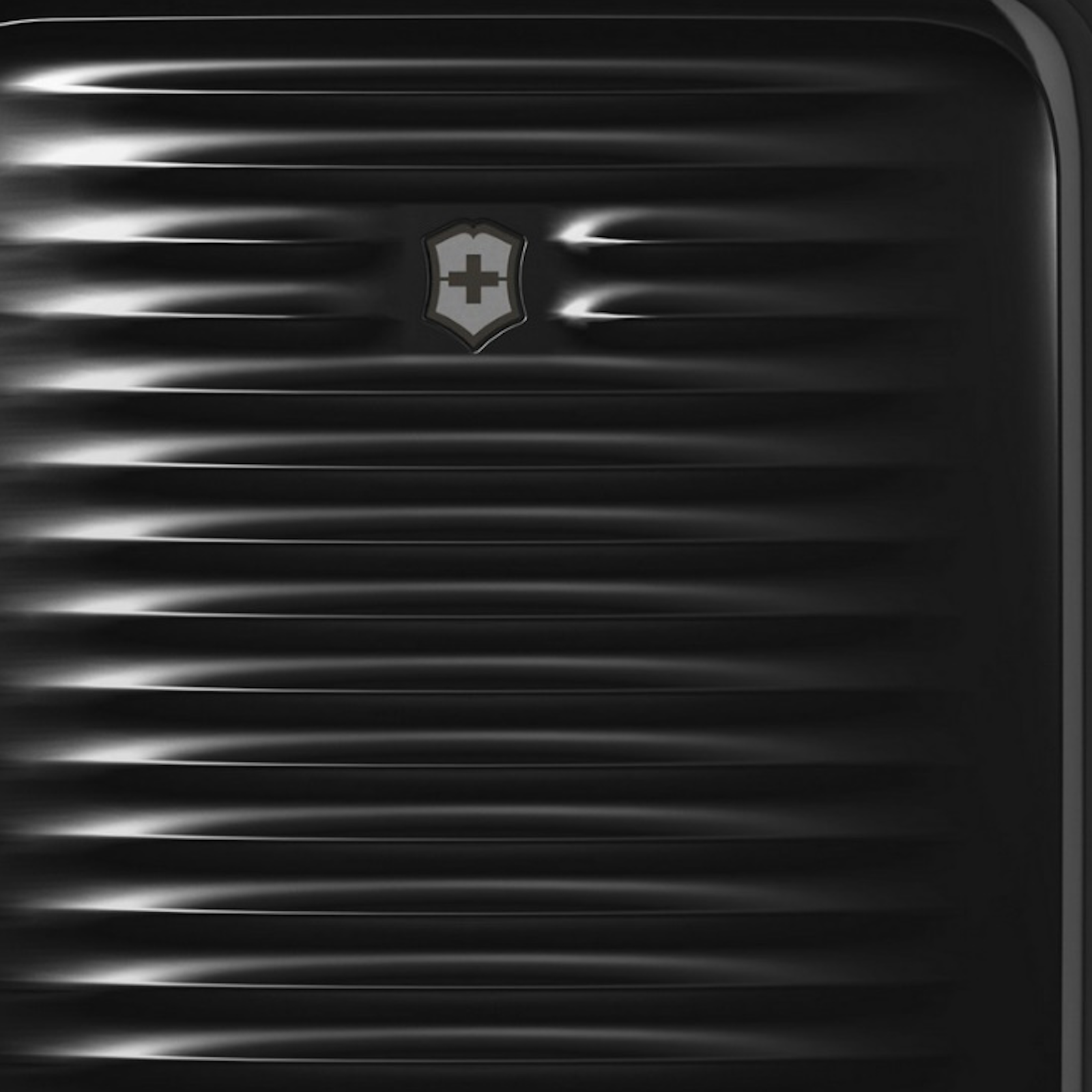 
Victorinox Airox 69cm Medium Suitcase Black