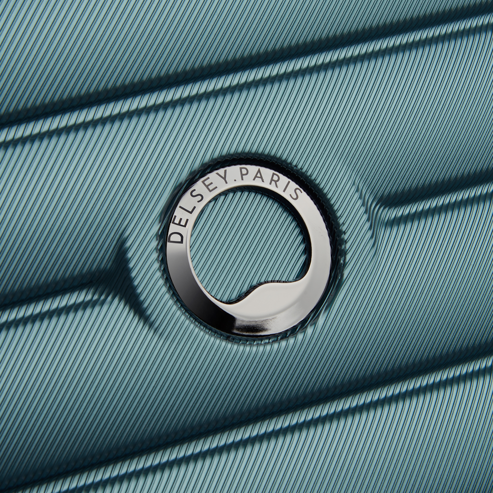 
Delsey Shadow 5.0 66cm Expandable Suitcase Green
