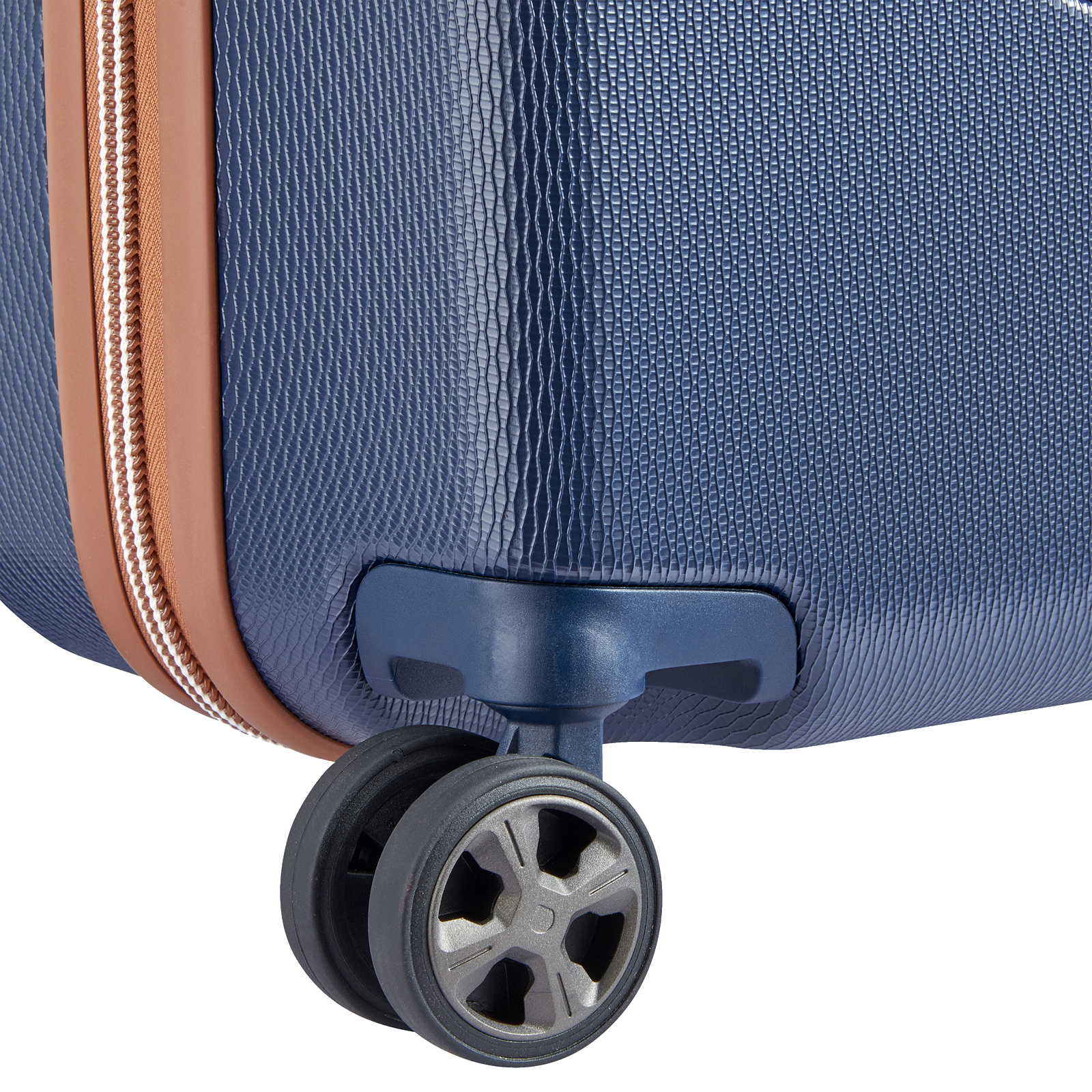 
Delsey Chatelet Air 2.0 55cm Cabin Suitcase Navy Blue