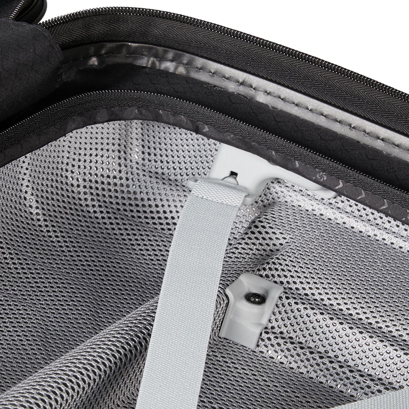 
Samsonite Proxis 4 Wheel 55cm Expandable Cabin Suitcase Black
