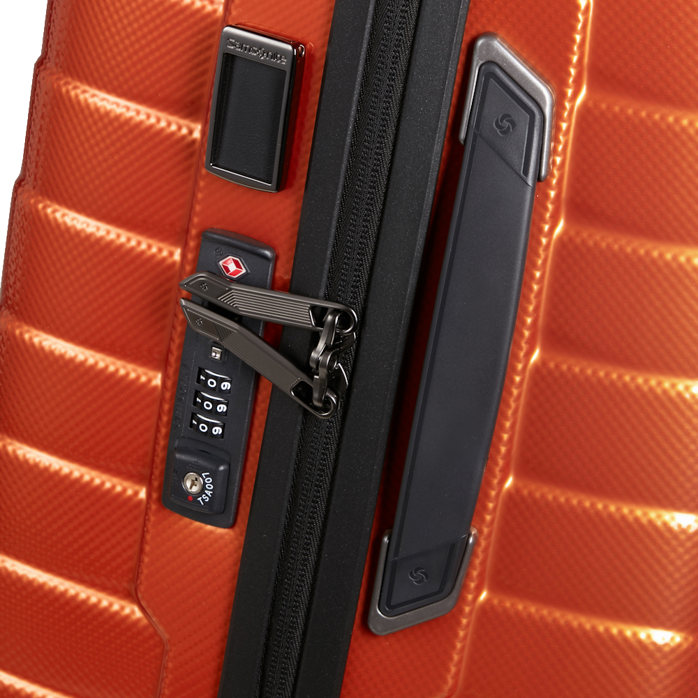 
Samsonite Proxis 4 Wheel 75cm Suitcase Flame