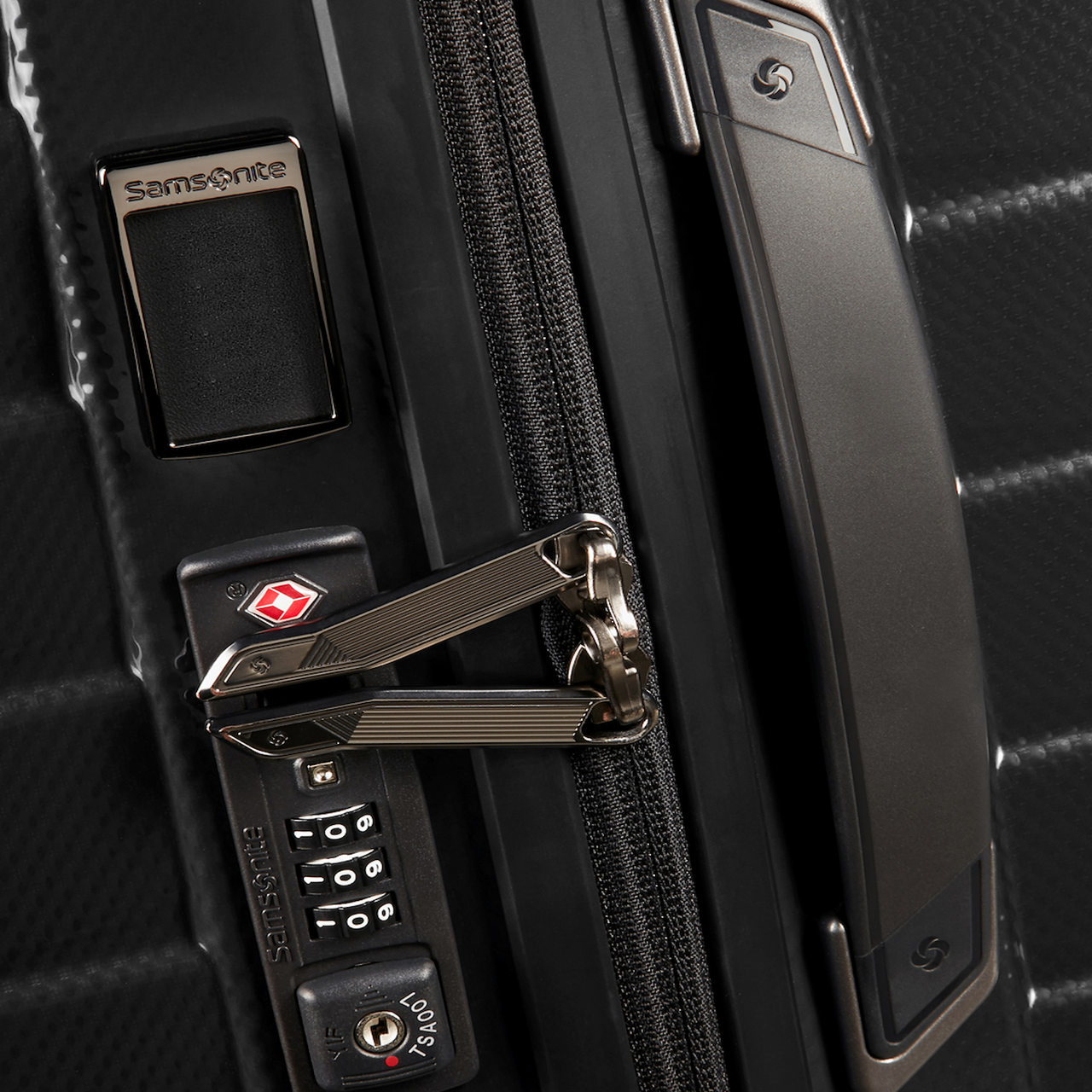 
Samsonite Proxis 4 Wheel 86cm Suitcase Matt Graphite