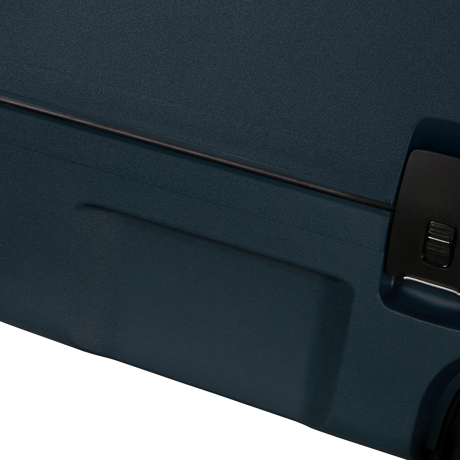 
Samsonite Essens 4 Wheel 69cm Medium Suitcase Midnight Blue