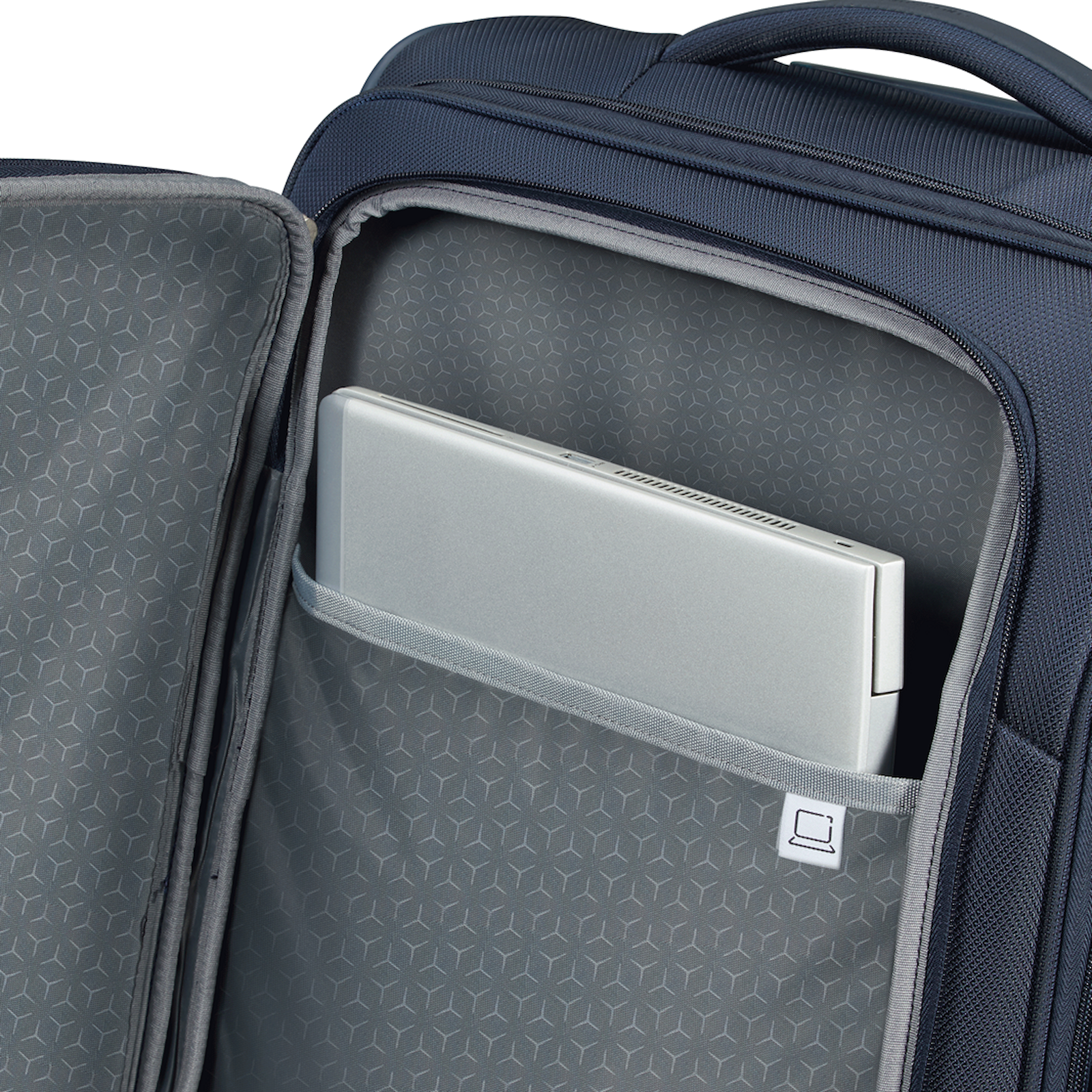 
Samsonite Respark 55cm Expandable Cabin Suitcase Midnight Blue