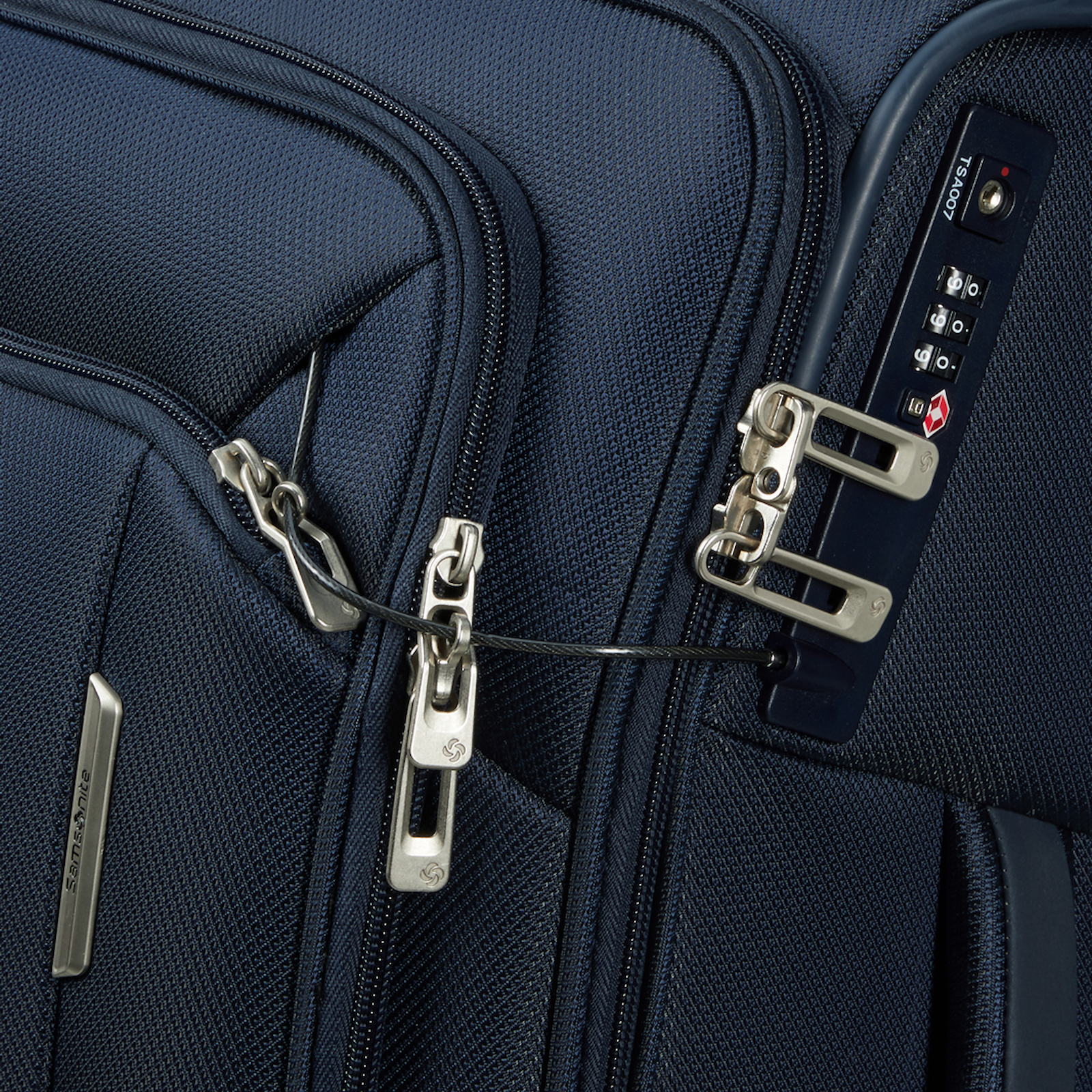 
Samsonite Respark 55cm Expandable Cabin Suitcase Midnight Blue