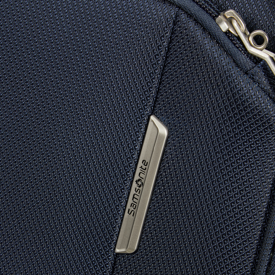 
Samsonite Respark 55cm Cabin Suitcase Midnight Blue