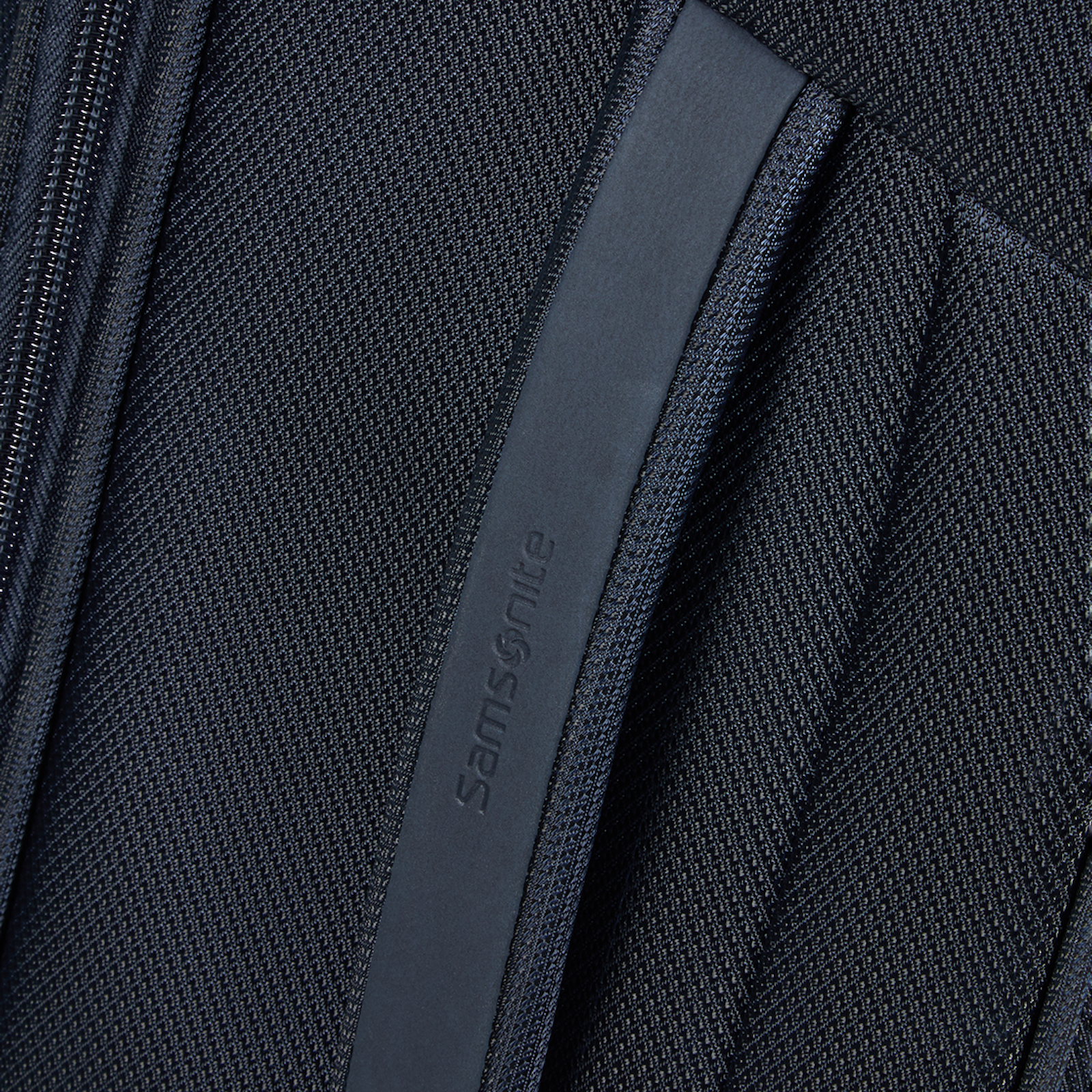 
Samsonite Respark 55cm Cabin Suitcase Midnight Blue