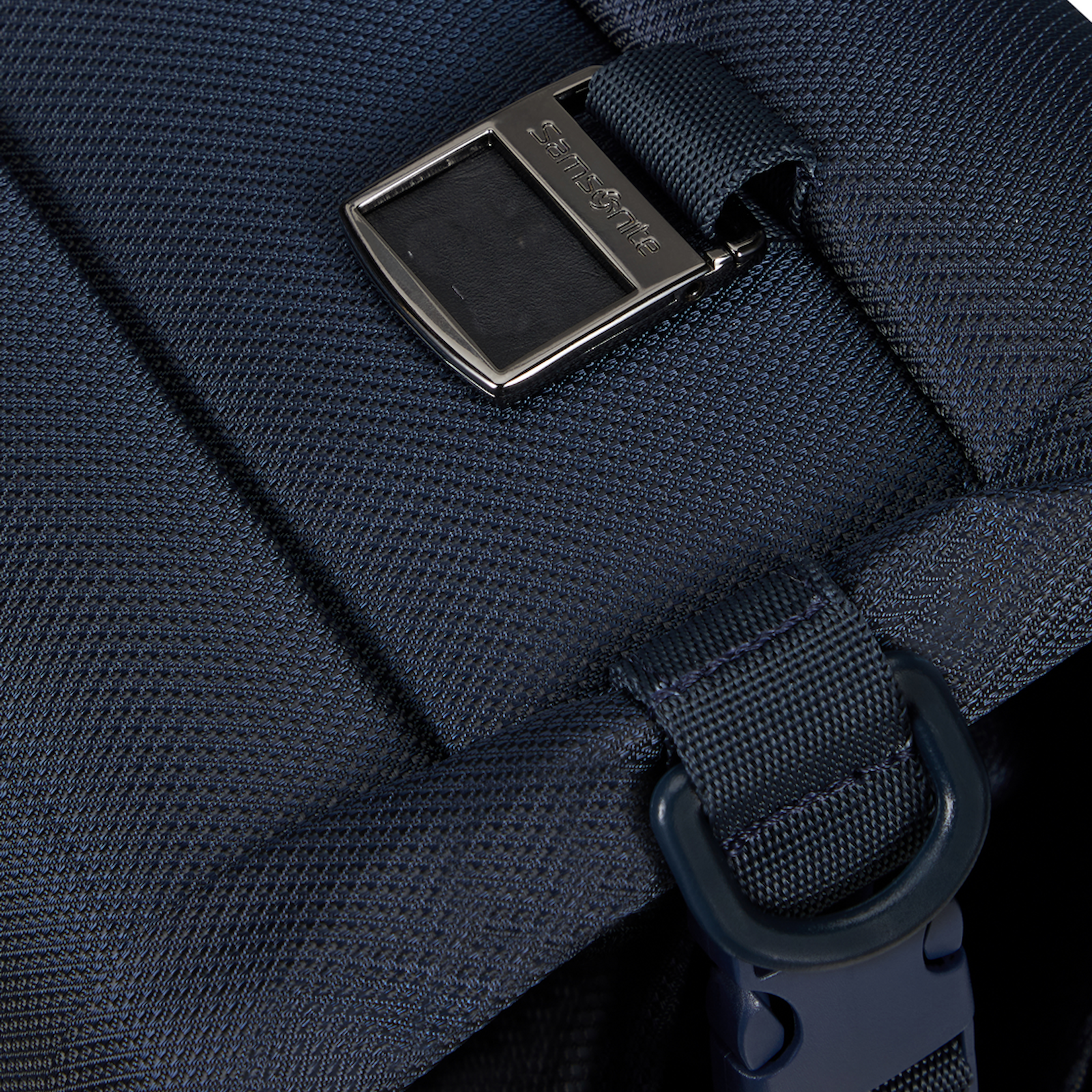 
Samsonite Respark Tri-Fold Garment Bag Midnight Blue