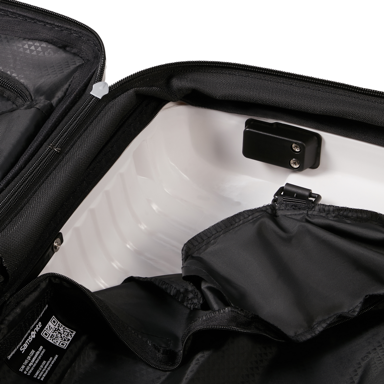 
Samsonite Upscape Expandable 81cm Extra Large Suitcase Cloud White