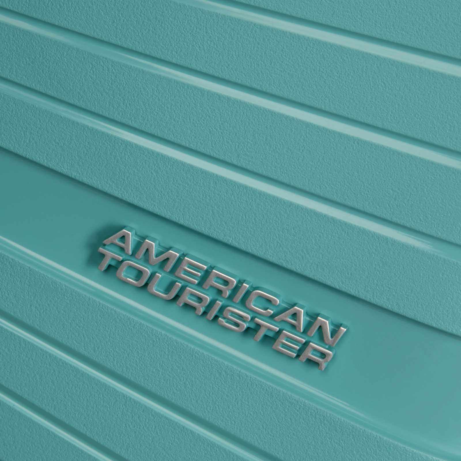 
American Tourister Airconic 55cm Cabin Suitcase Dusty Turquoise
