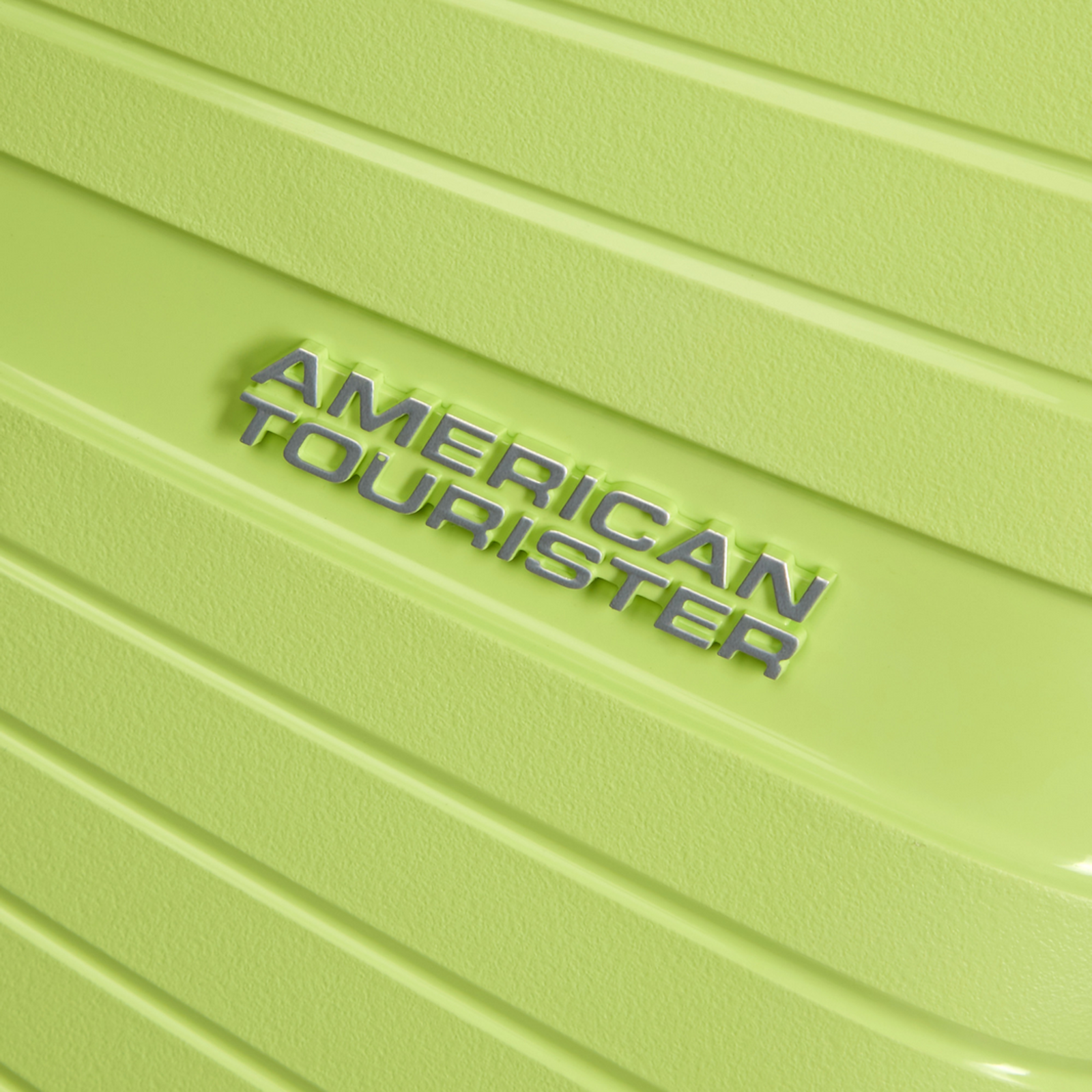
American Tourister Airconic 77cm Large Suitcase Electric Lime