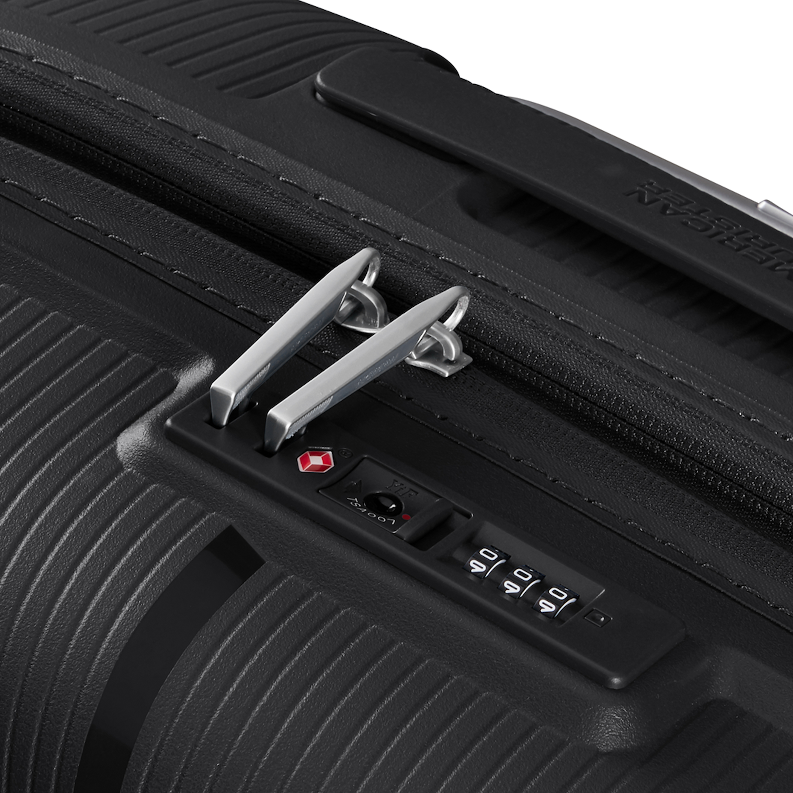 
American Tourister Starvibe 77cm Suitcase Black