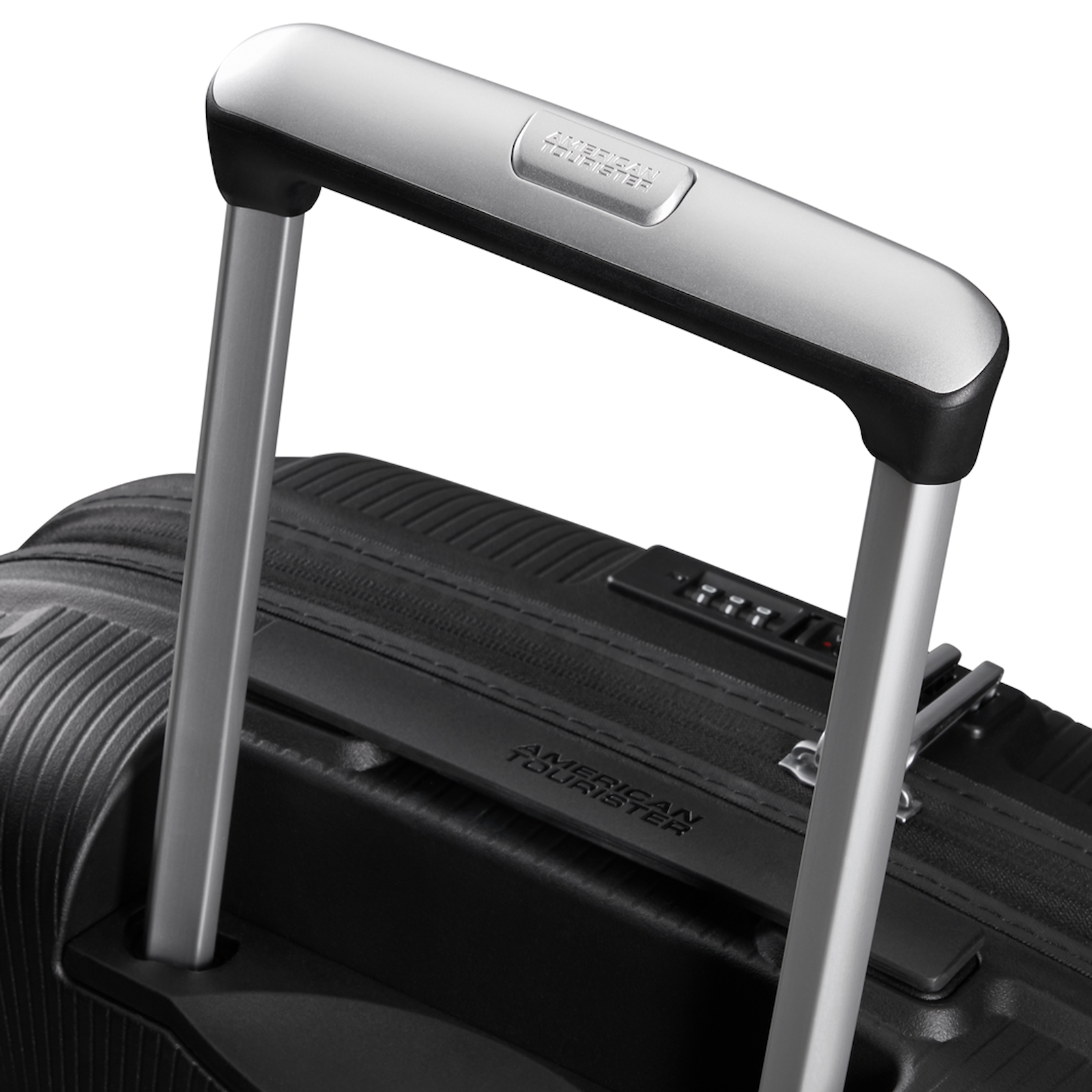 
American Tourister Starvibe 67cm Exp Suitcase Black