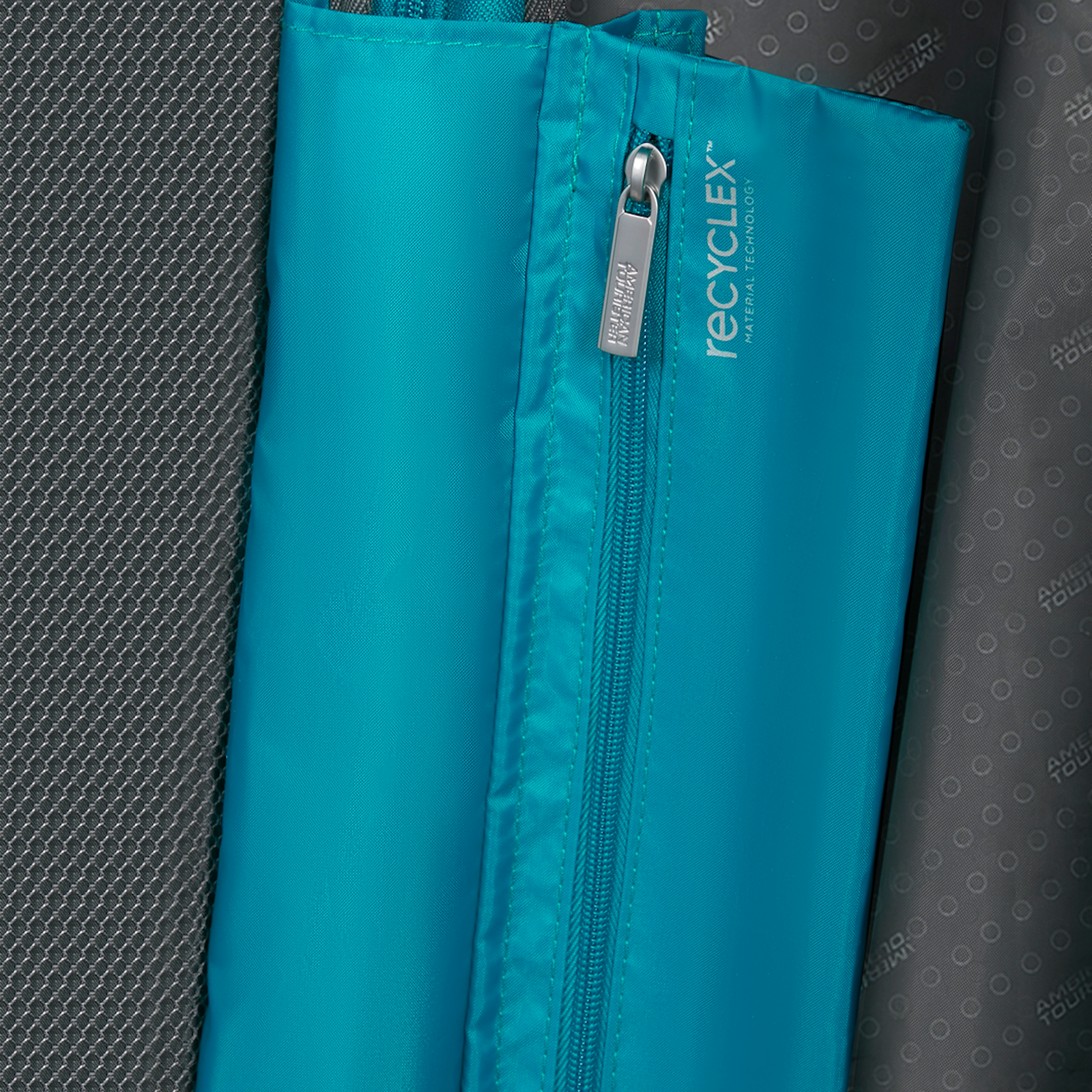 
American Tourister Starvibe 55cm Cabin Suitcase Verdigris