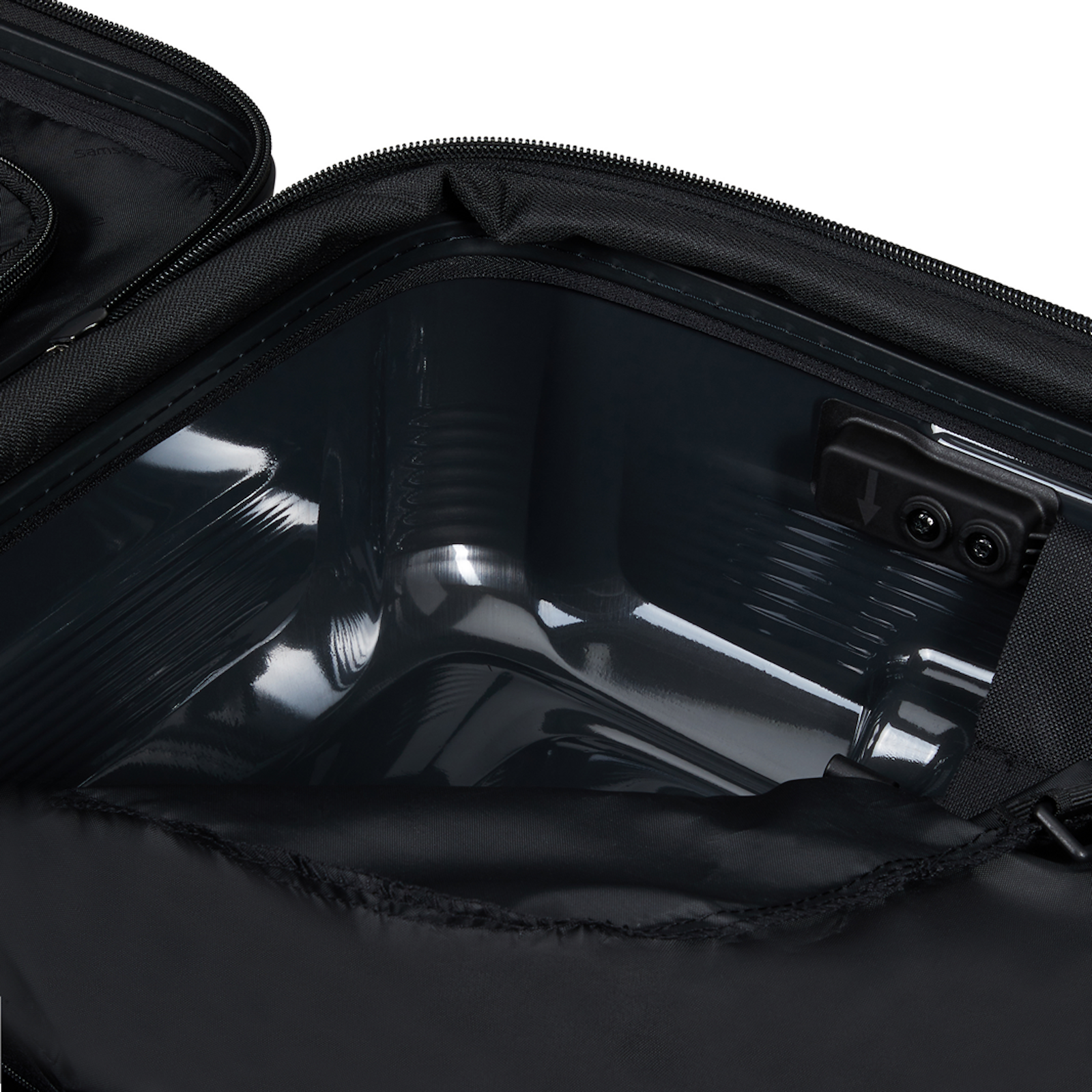 
Samsonite Nuon 81cm Expandable XL Suitcase Metallic Dark Blue