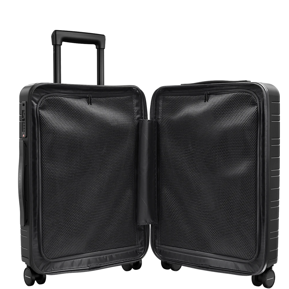 
Horizn Studios H5 Essential 55cm 4 Wheel Cabin Suitcase All Black