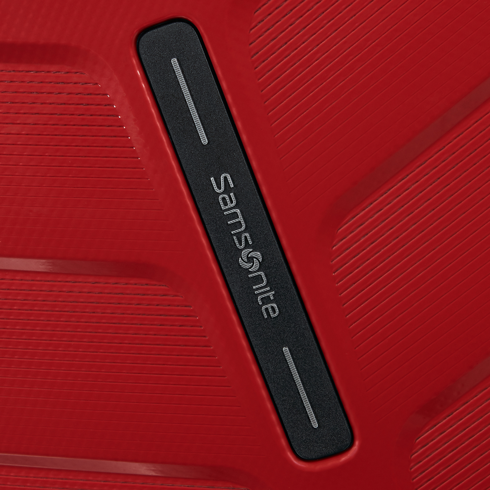 
Samsonite Attrix 81cm Extra-Large Suitcase Red