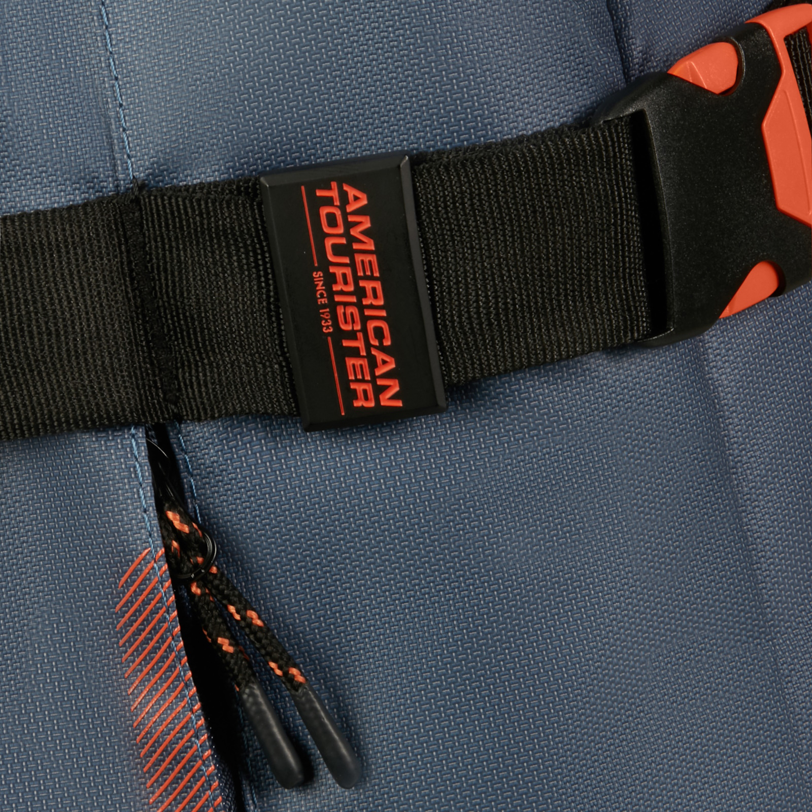 
American Tourister Urban Track Wheeled Duffle M Coat Navy/Orange