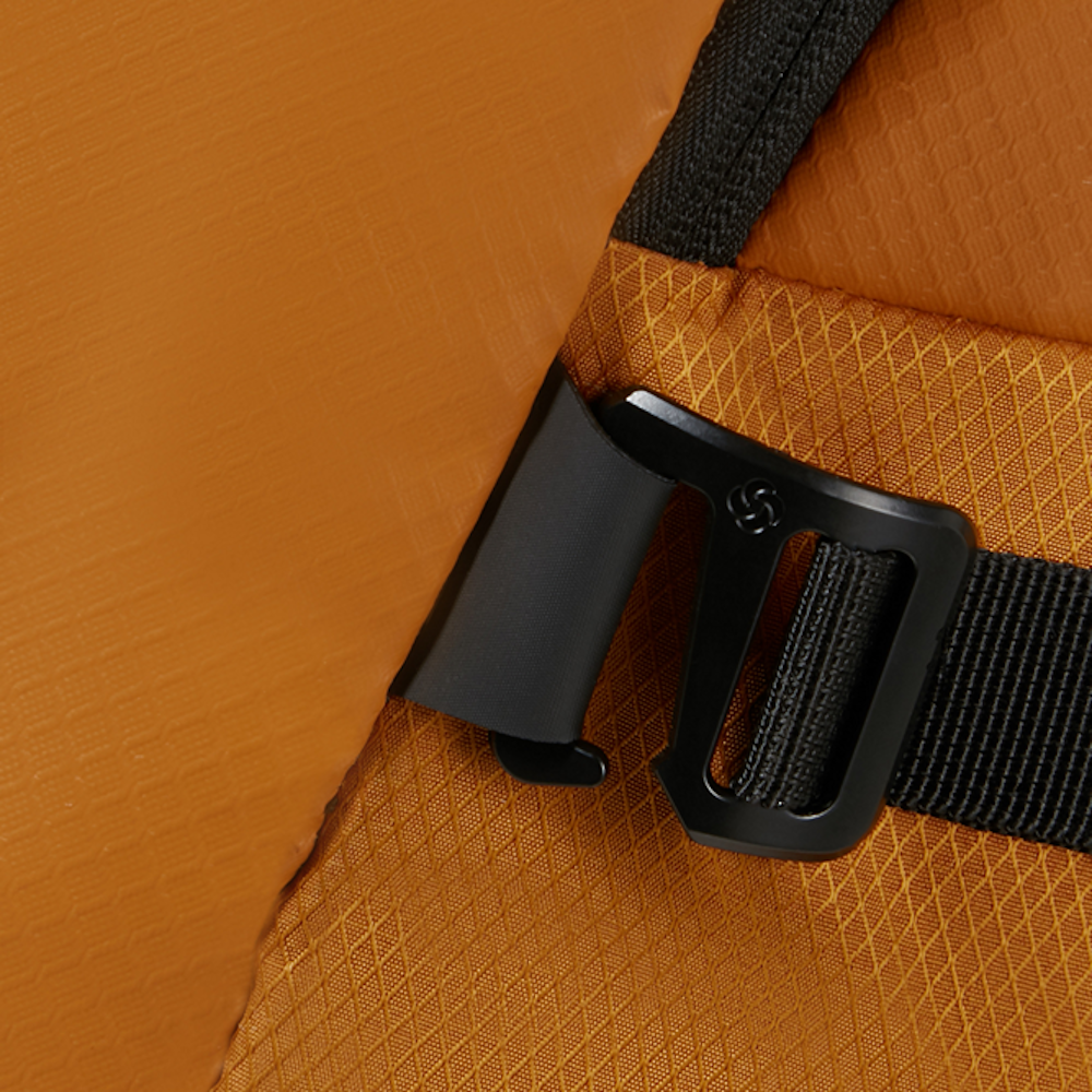 
Samsonite Armox 79cm Wheeled Duffle Ochre