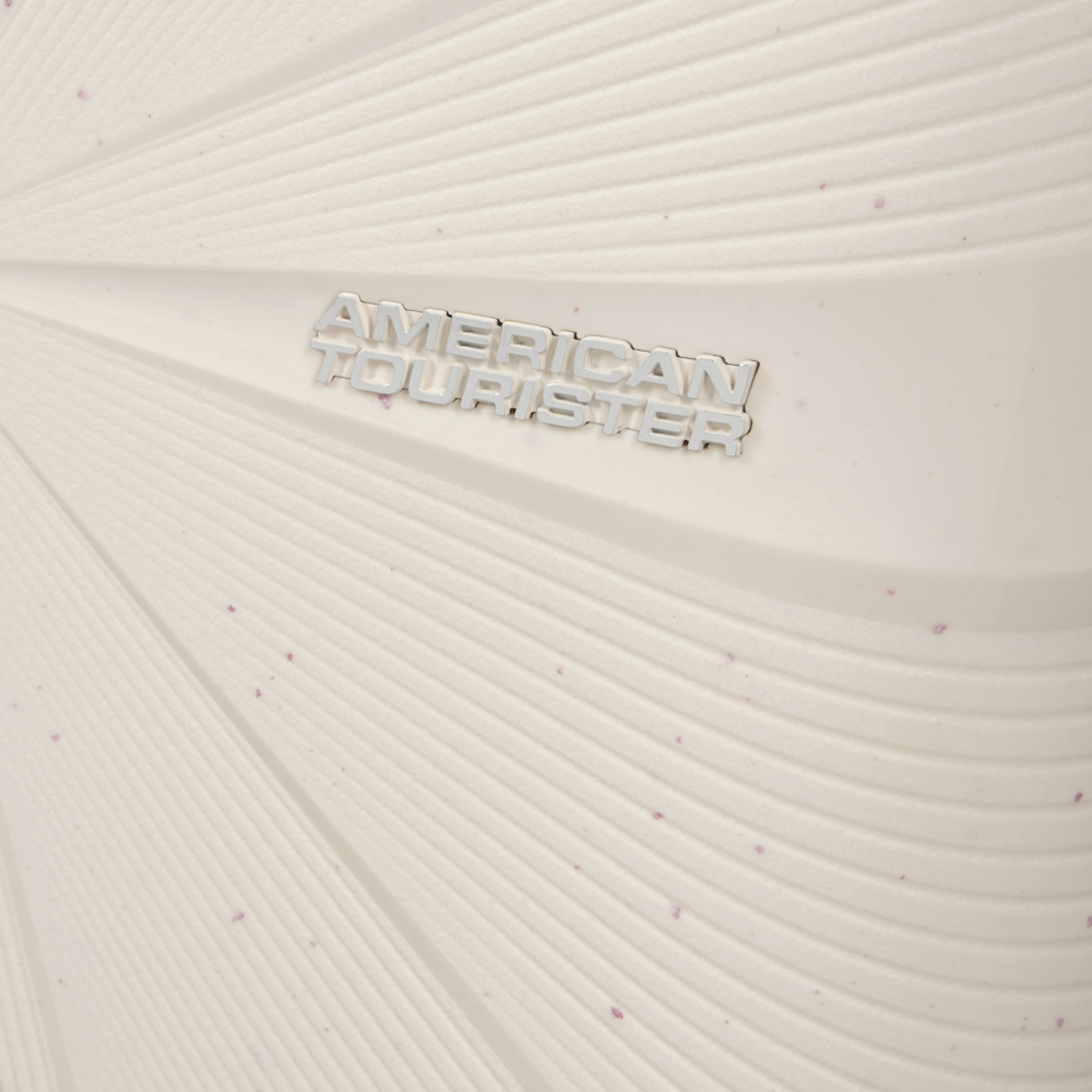 
American Tourister Starvibe 4 Wheel Exp 67cm Medium Suitcase Limited Edition Cream Speckles