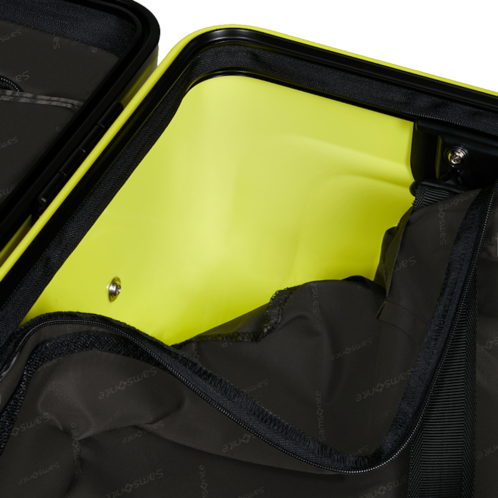 
Samsonite Focus 4 Wheel 81cm Extra-Large Suitcase Metallic Lime