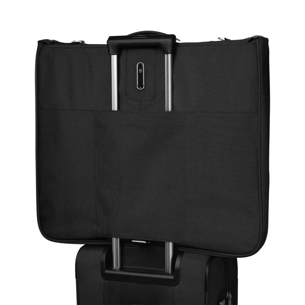 
Victorinox Werks Traveler 7.0 Garment Bag Black