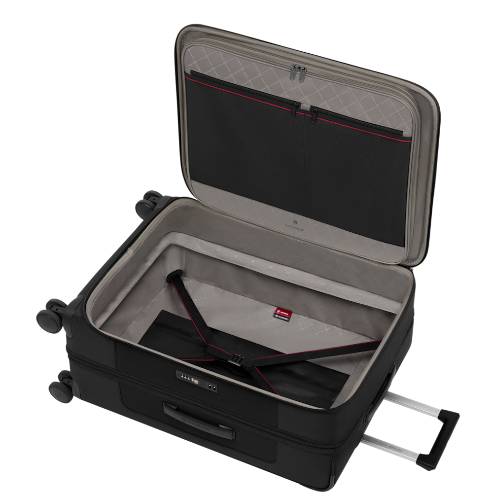 
Victorinox Werks Traveler 7.0 Exp 69cm Medium Suitcase Black