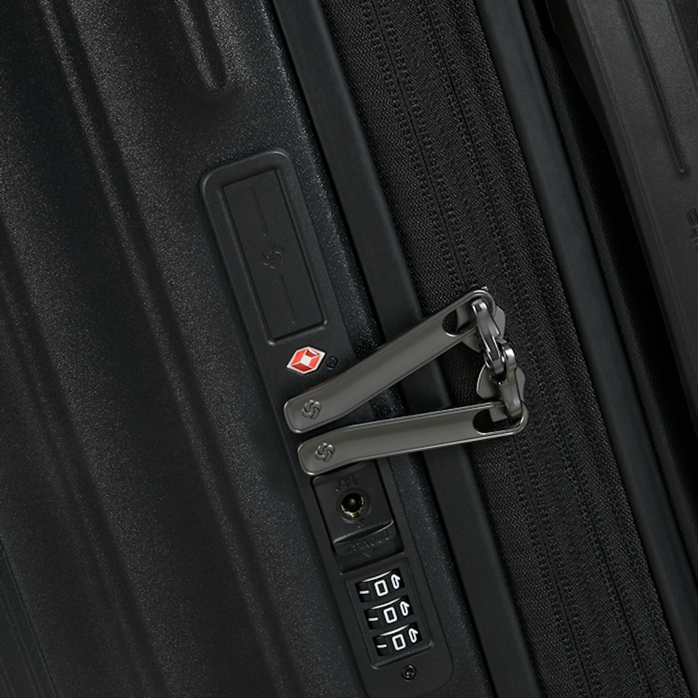 
Samsonite 2Wander 4 Wheel 81cm Expandable Extra-Large Suitcase Matt Graphite