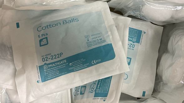Multigate Cotton Wool Balls Sterile 50 Items / Box 02