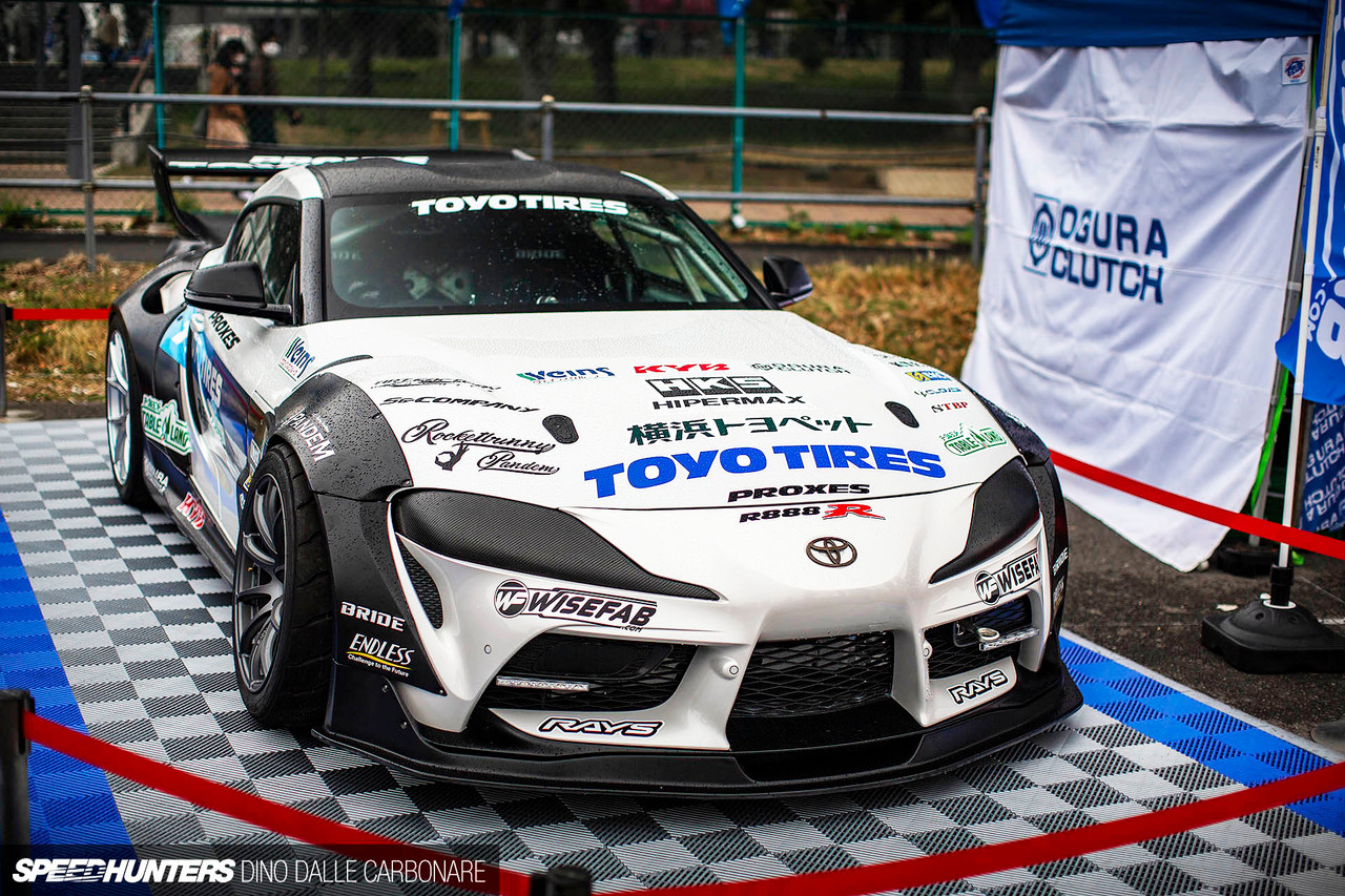 PANDEM / ROCKET BUNNY / COMPLETE V1 WIDE BODY AERO KIT / WITHOUT WING (66910401) *** TOYOTA GR SUPRA (2020-2022)