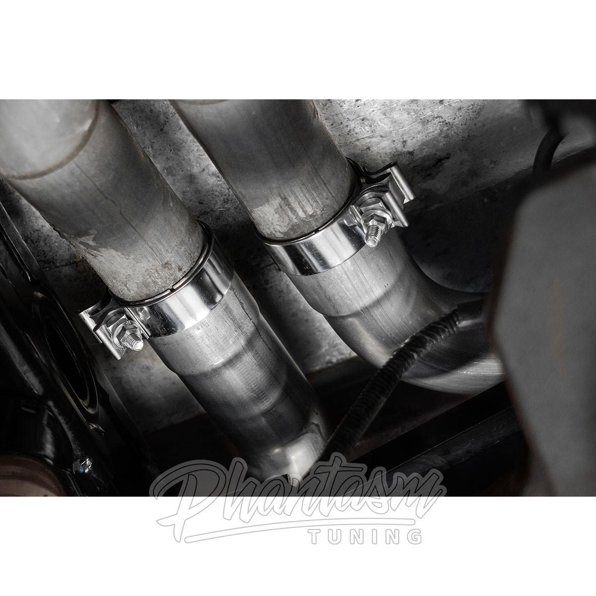 MBRP / ARMOR PRO / AXLE-BACK EXHAUST SYSTEM / CARBON FIBER TIPS (S52663CF) *** FORD F150 RAPTOR (2021-2022) 3.5L TURBO